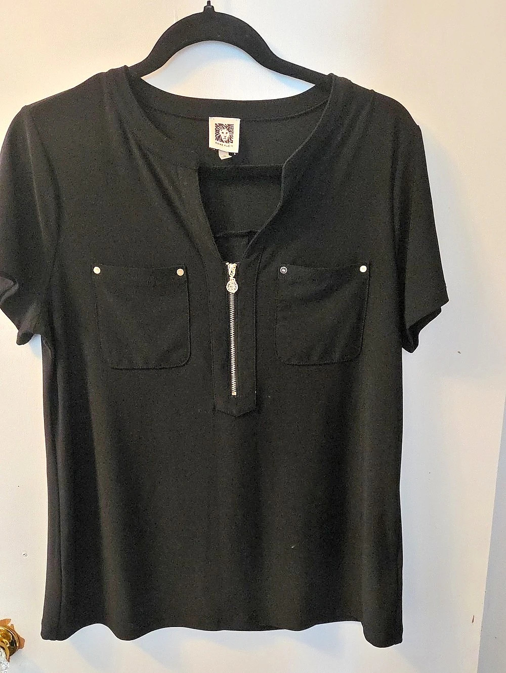 Anne Klein Black Utility Short Sleeve Top Size Medium